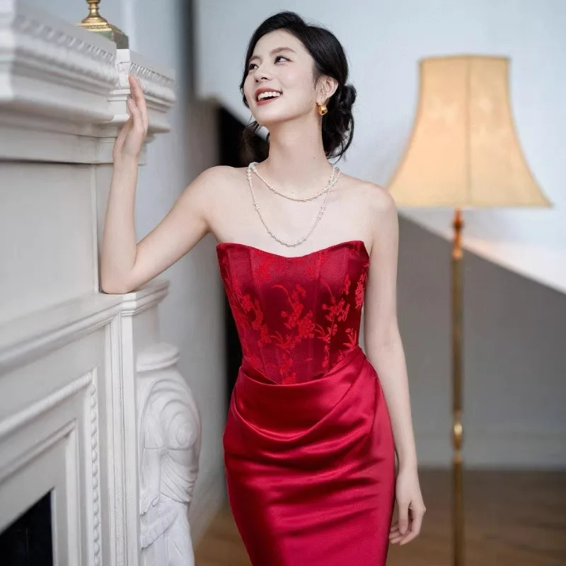 

Свадебное платье-бюстье 2026: Новинка, атласное, модное, для подиума и банкетов