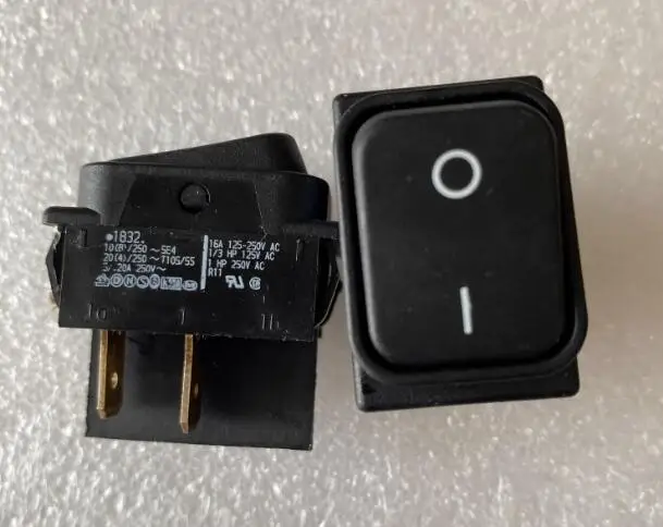 

1832 импортированный немецкий переключатель MARQUARDT с электроприводом лодки, 4-контактный, 2-ступенчатый, кулисный переключатель, 16 А