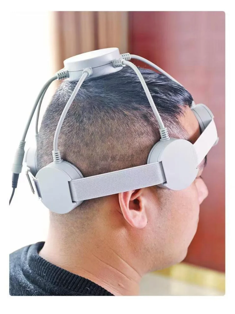 Brain health care wearing head therapy device massager