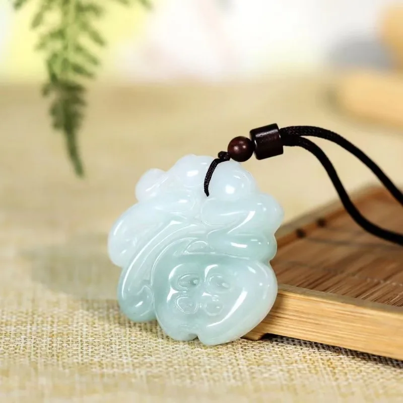 Pure natural exquisite Fu pendant Tianshan Cui Joker Duofu longevity pendant for men and women lovers boudoir simulation jade.