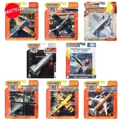 Oryginalny Mattel Matchbox Car Sky Buster 1/64 MBX Stunt Plane 2 Space X P-38 Lightning Vehicle Model Zabawki dla chłopca Kolekcja Prezent