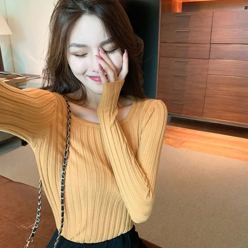 Knit Tops for Woman Kawaii Round O Neck Pullover Women\'s Sweater Cute Autumn Winter 2024 Clothes Thermal Blouse Korean Luxury