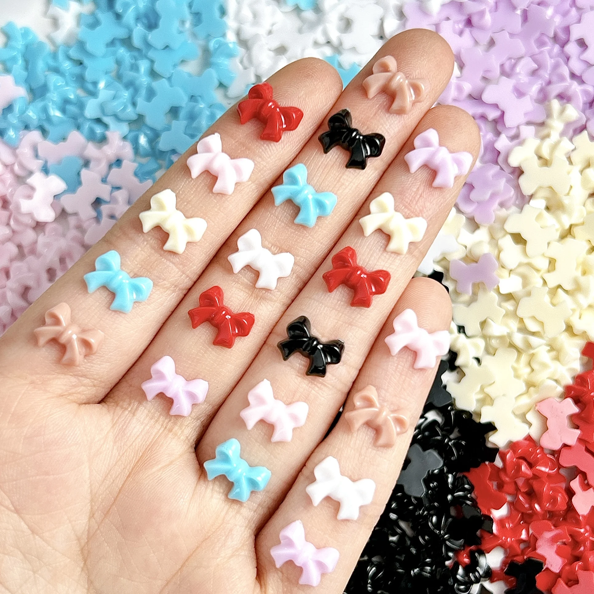 50PCS 3D Harz 8-Farbe Glänzend Band Bogen Nail art Dekoration Zubehör Süße Bogen Nagel Charms Liefert für Maniküre DIY