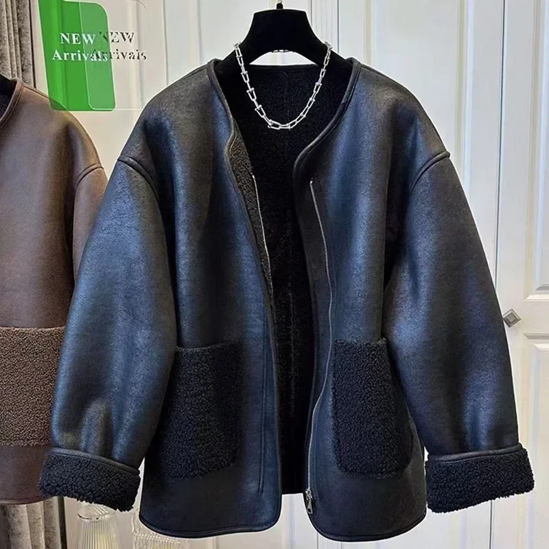 2026 Leather And Fur Splicing Integrated Round Neck Jacket For Women In Autumn And Winter Loose Design Short Jacket