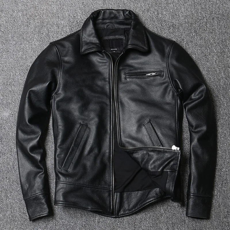 A short form-fitting leather with lapel for the male gate guard and top layer of cowhide coat