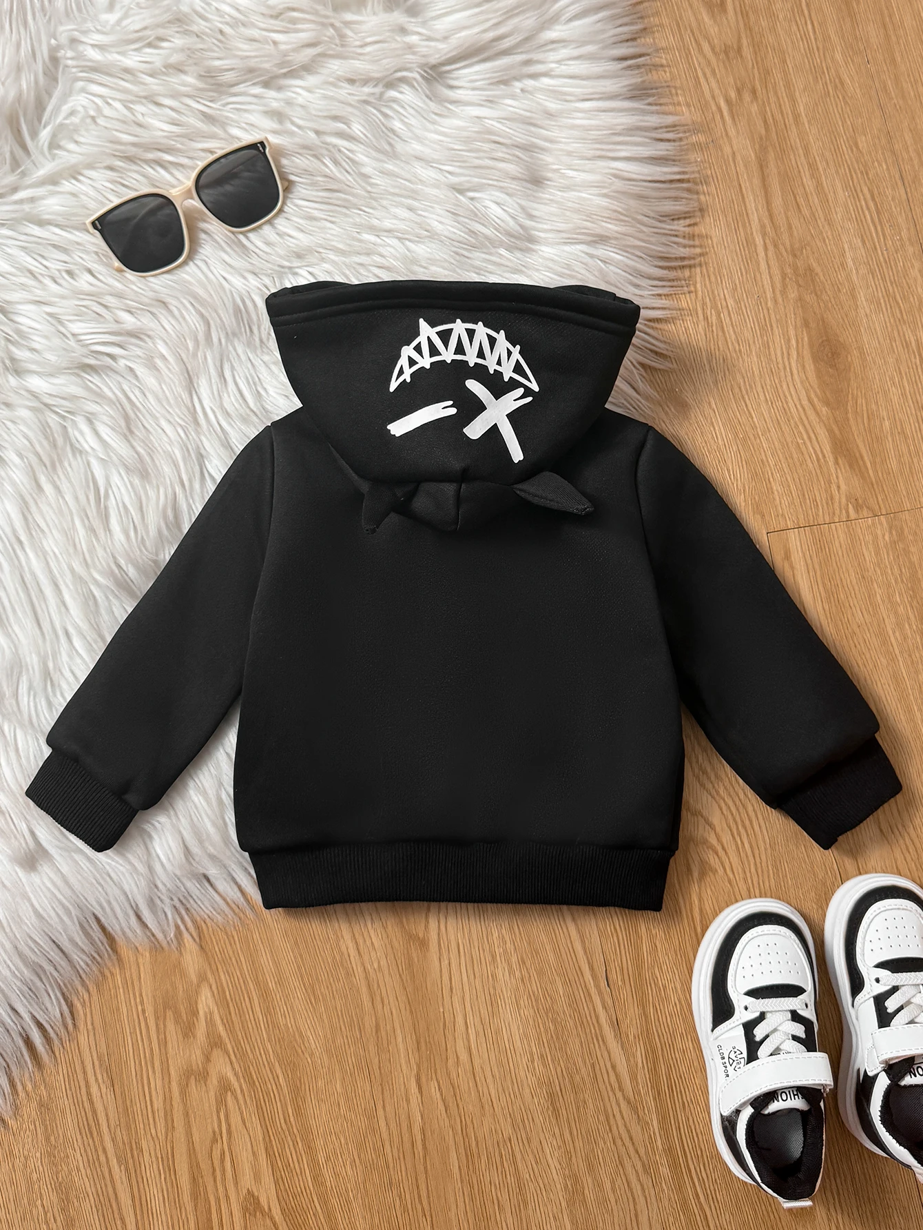 Baby Boy Autumn Winter Black Devil Horn Fleece Lined Hooded Zipper Jacket for Infants