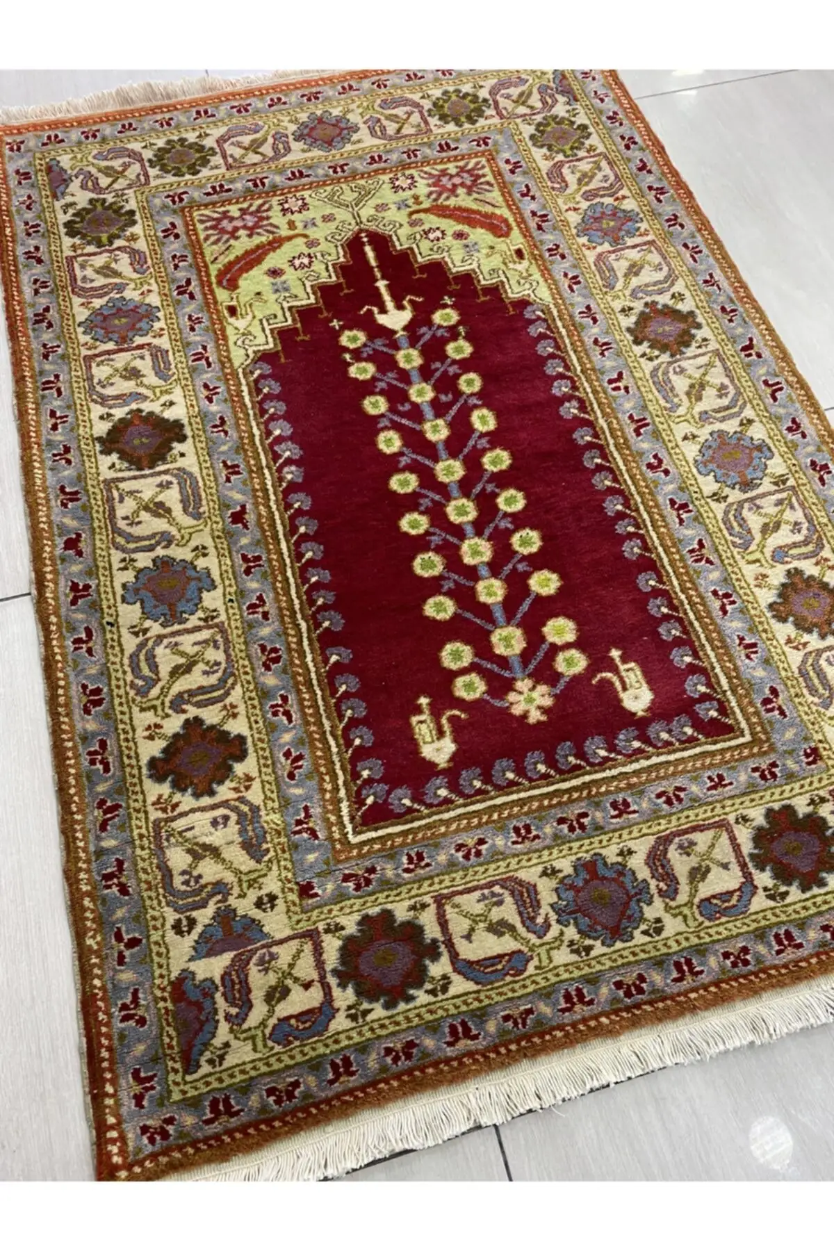 DOLBOVI hand woven prayer Rug 95x140 red green red green x