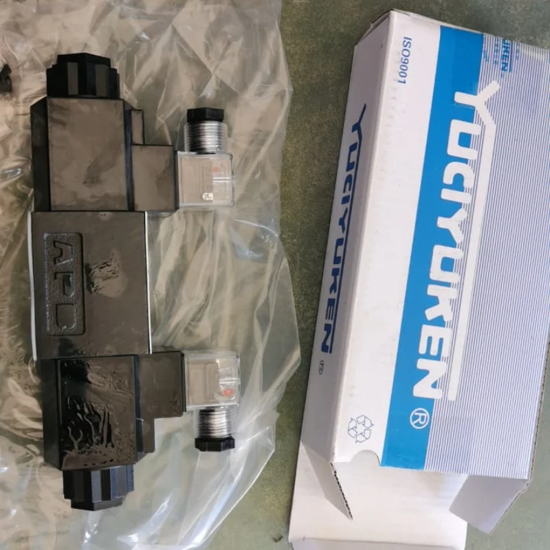 Électrovanne directionnelle hydraulique, vanne de commande hydraulique avec siège de valve