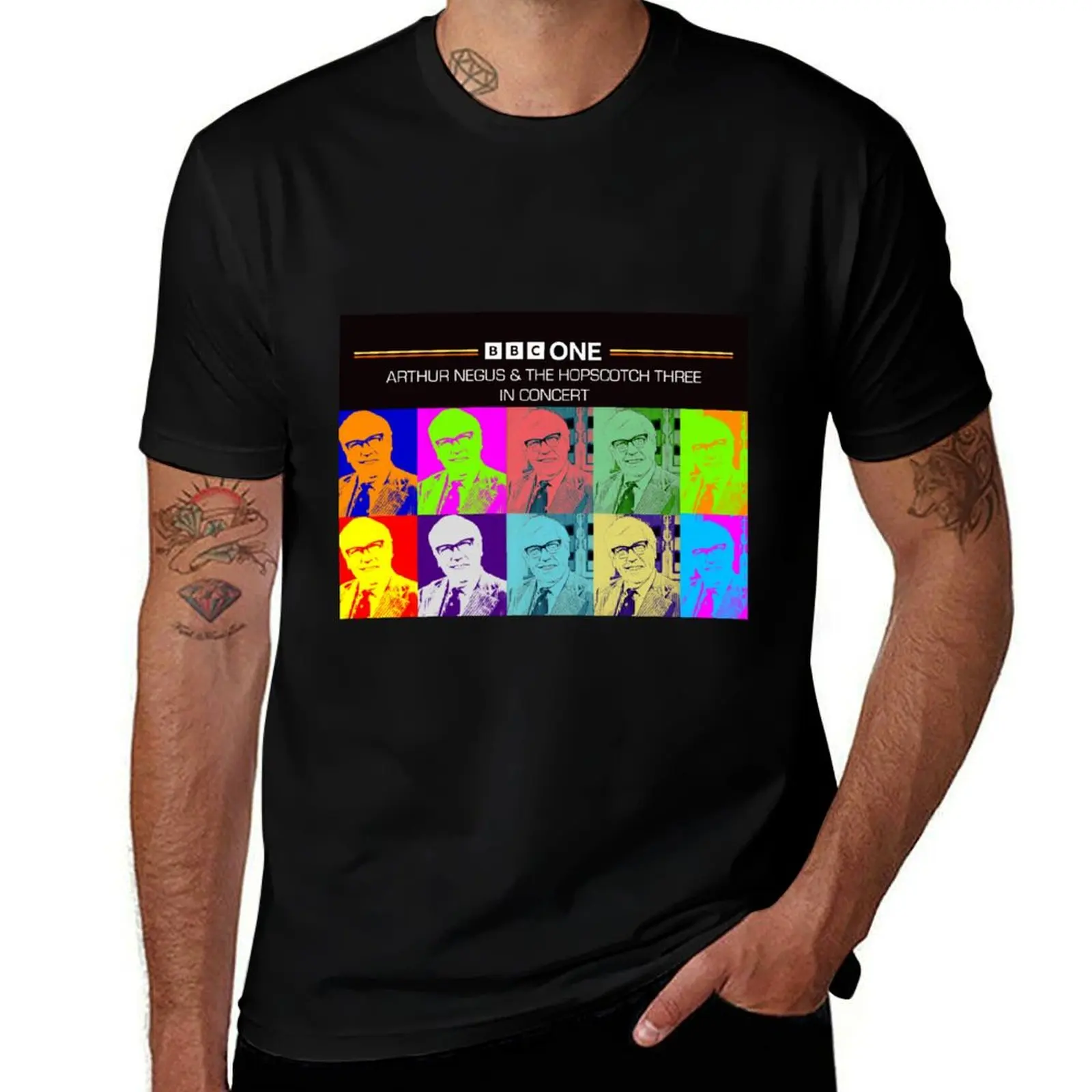 Hopscotch Three in Concert Programme Slide T-Shirt Thanksgiving Day Tee Top
