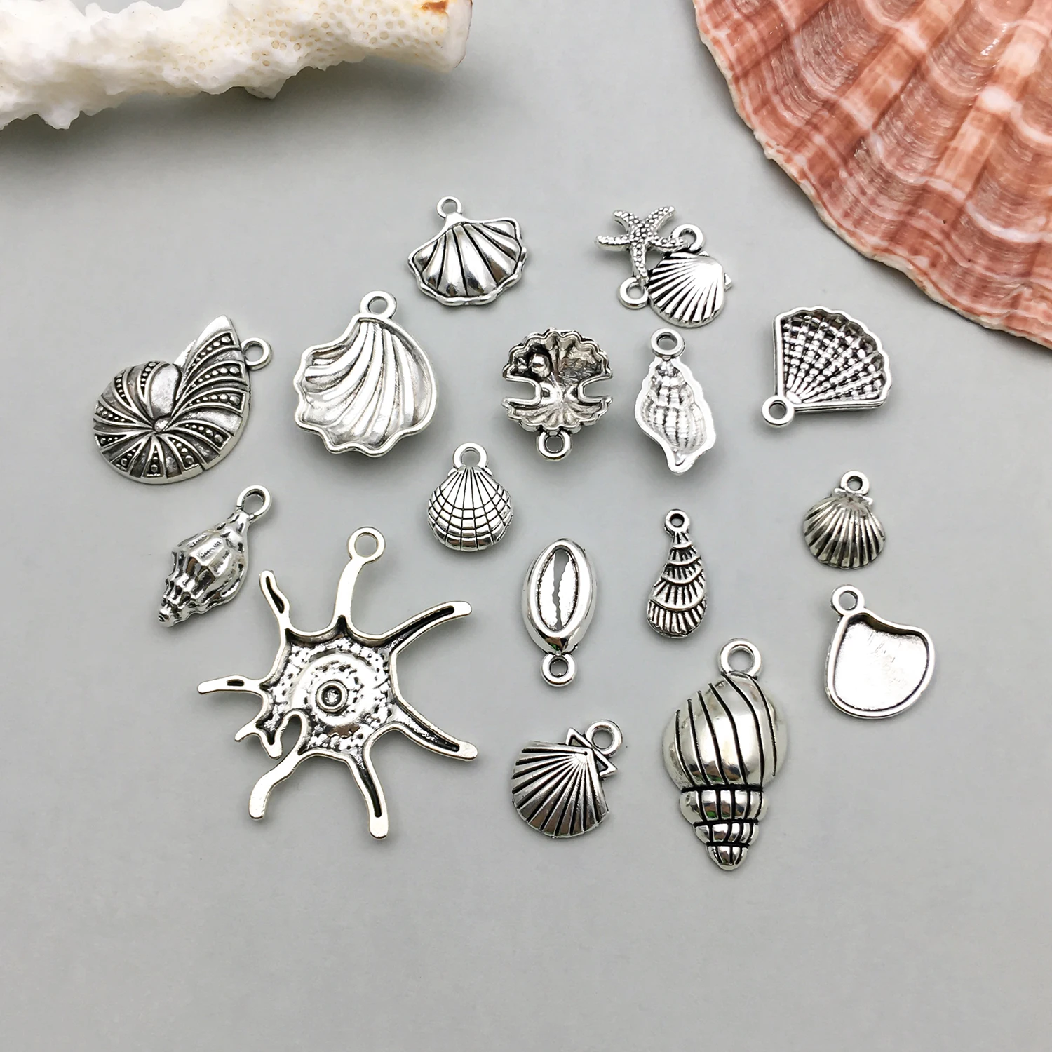 10pcs/16pcs Alloy Ancient Silvery Ocean Shell Conch Pendant Jewelry Making DIY Earrings Charms for Jewelry Bracelets Necklace