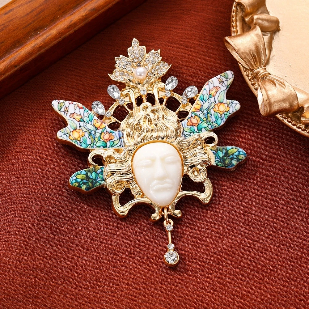 High end goddess portrait brooch, exquisite retro court style wings, beautiful woman's head chest flower