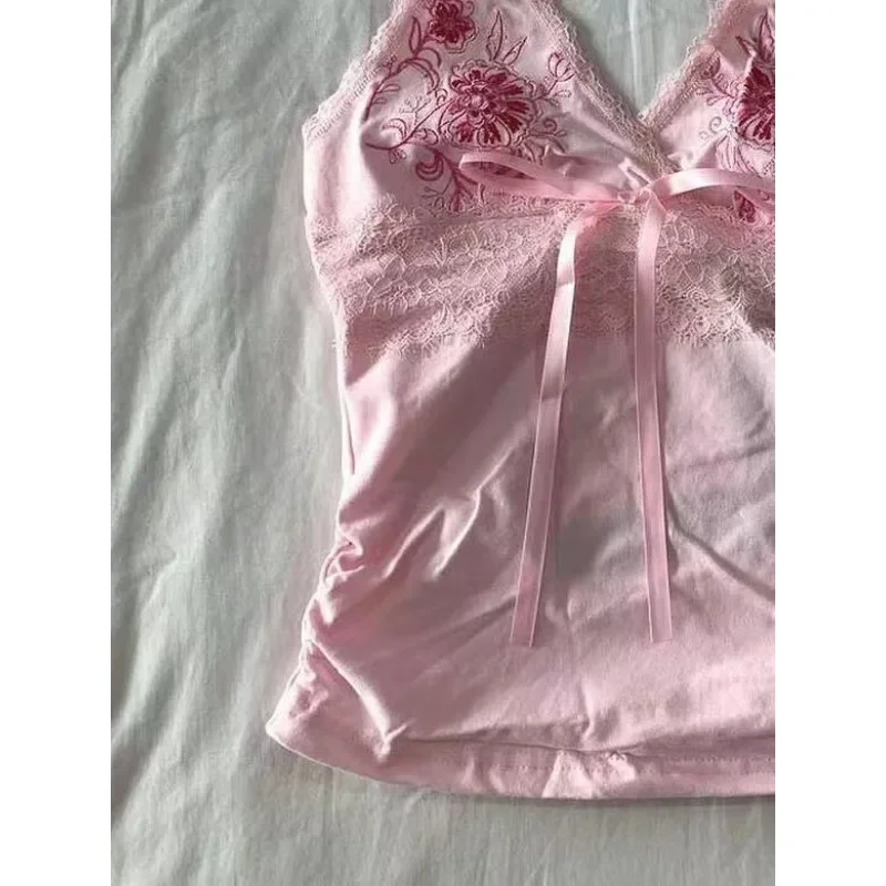 Nieuwe Amerikaanse Vintage kanten hals geborduurde jarretel sexy T-shirts voor dames zomerontwerp casual hoogwaardige gotische baggy top