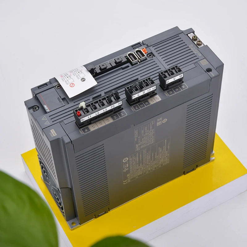 Original Servo Drive Mitsubishi MDS-EJH-V1-40 In Stock