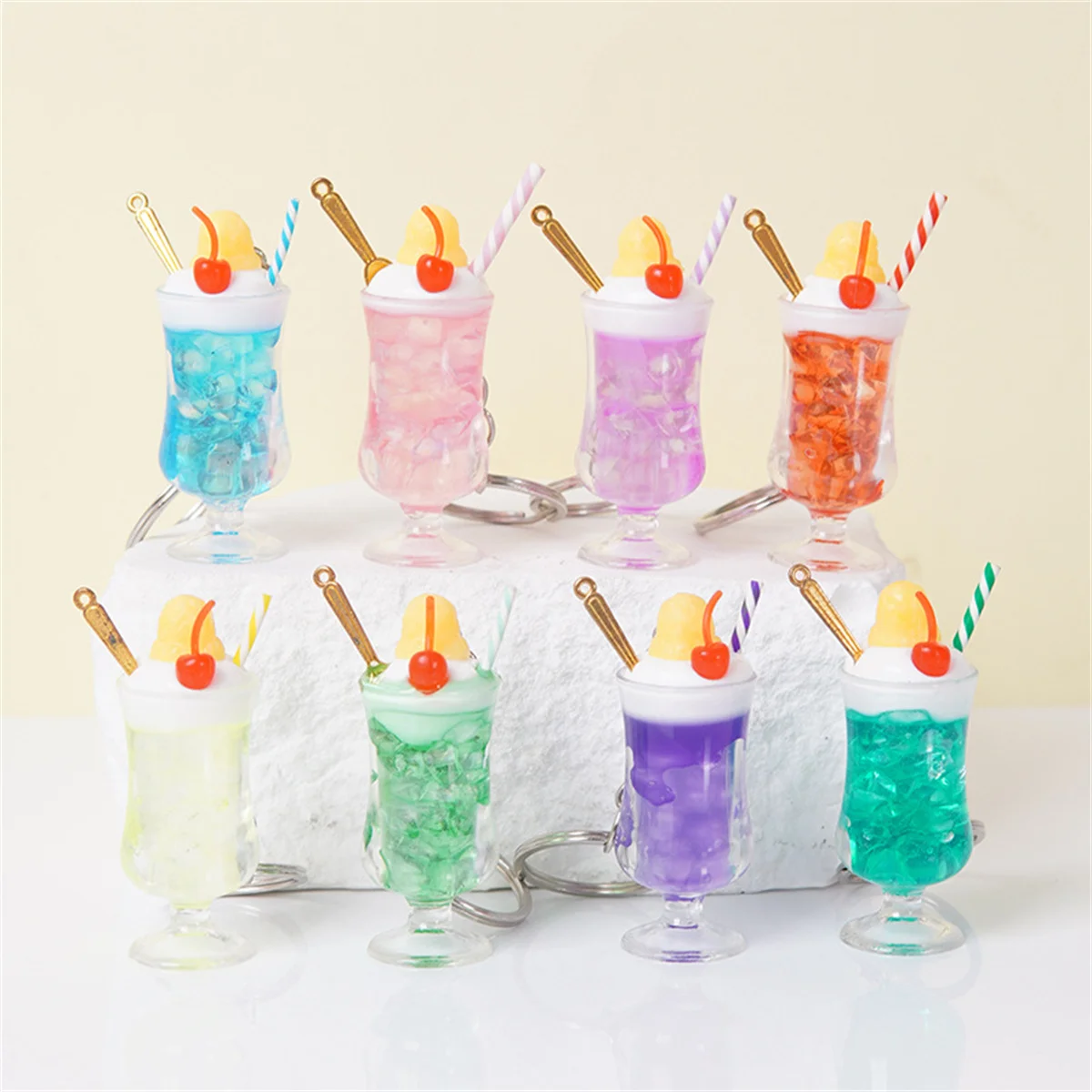 Porte-clés créatif en forme de tasse de crème glacée cerise, gobelet simulé, porte-clés à Dessert avec crochet étoile pour sac de filles, pendentif à fermeture éclair, accessoires