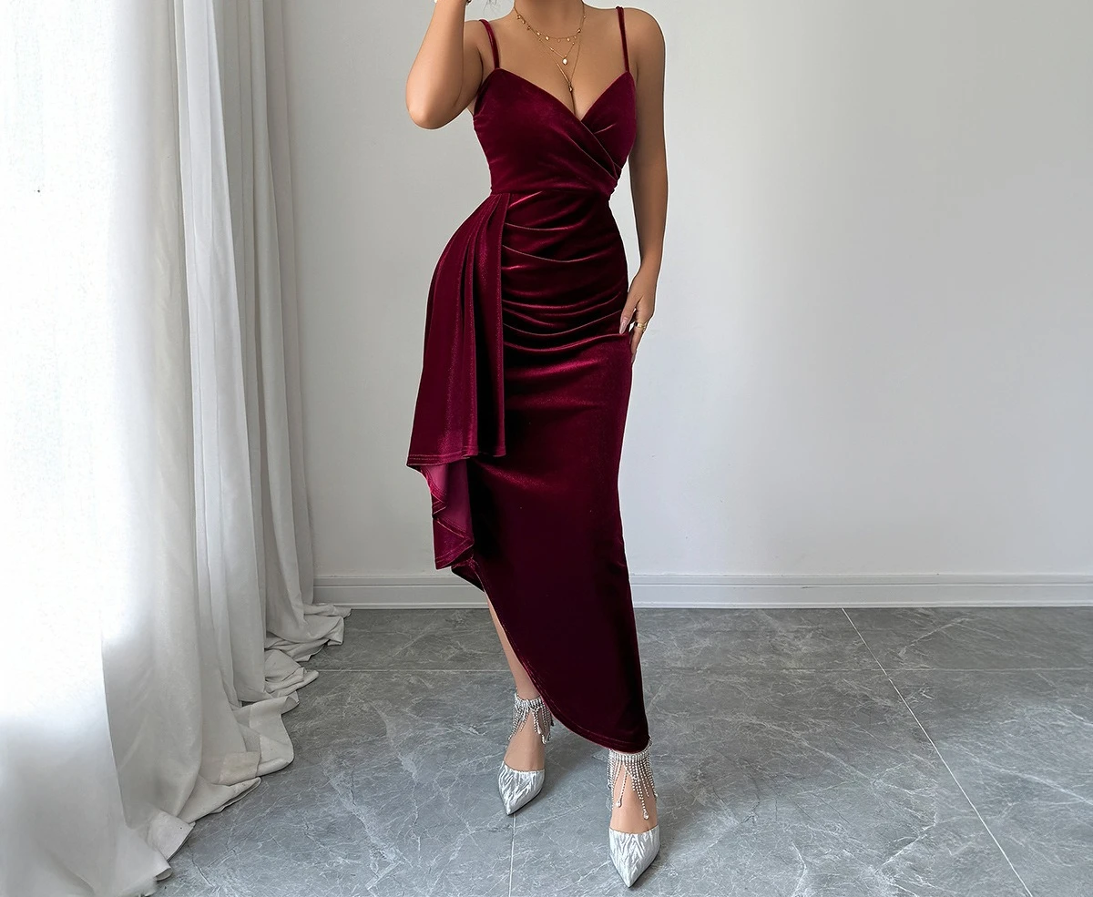 Elegante en hoogwaardige lange rokjurk met hemdje voor dames herfst/winter 2025