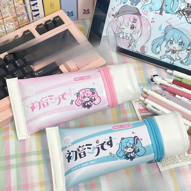 

Hatsune Miku anime kawaii simulation pen bag miku large-capacity student pen holder desktop organizing stationery storage box