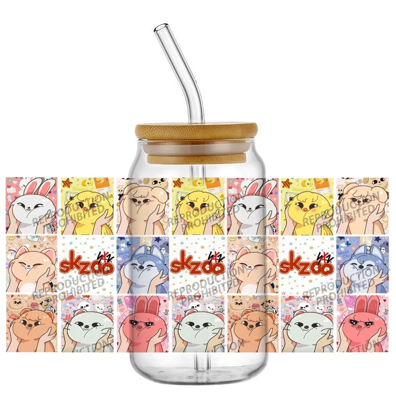 새로운 디자인 유명한 KPOP SKZOO 16oz UV DTF 3D 스티커 만화 데칼 유리 캔 컵 공예 DIY 선물 창의적