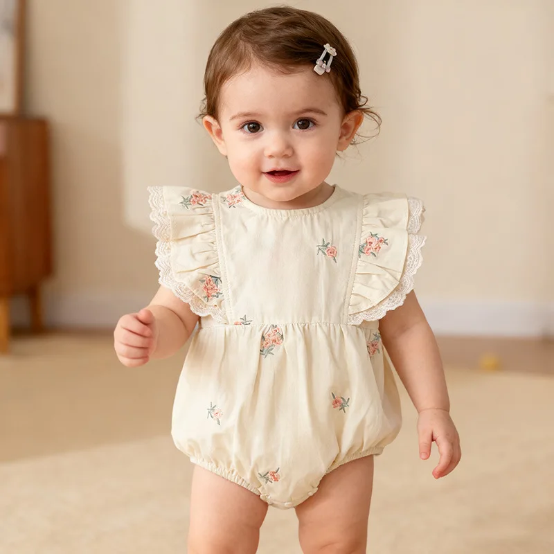 Girls Onesie 2026 Spring/summer New Childrens Clothes Korean Style Girl Baby Flower Embroidery Lace Flying Sleeve Onesie