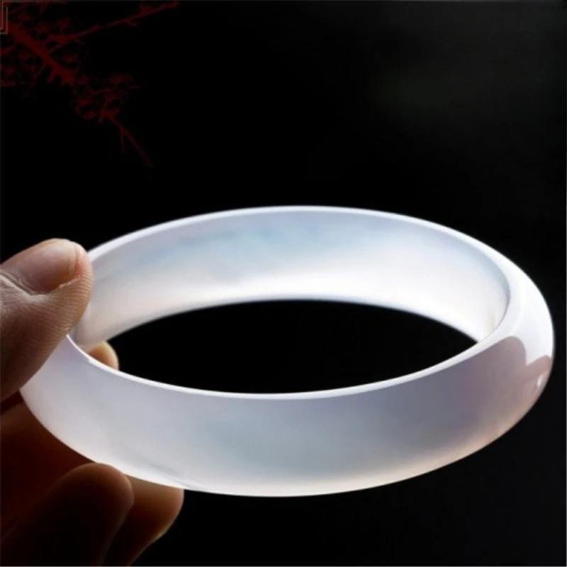 

Браслет из натурального белого халцедона, модный и универсальный классический аксессуар