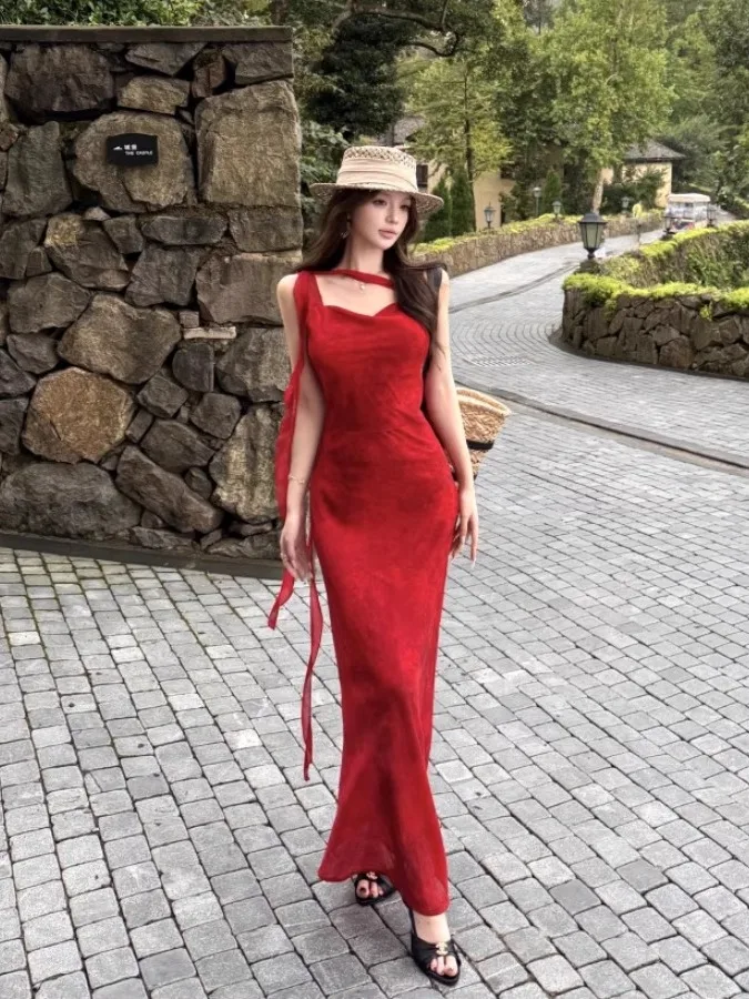 

Романтичное пляжное платье с V-образным вырезом, кружевной отделкой и эффектом утяжки на талии, длинное, облегающее