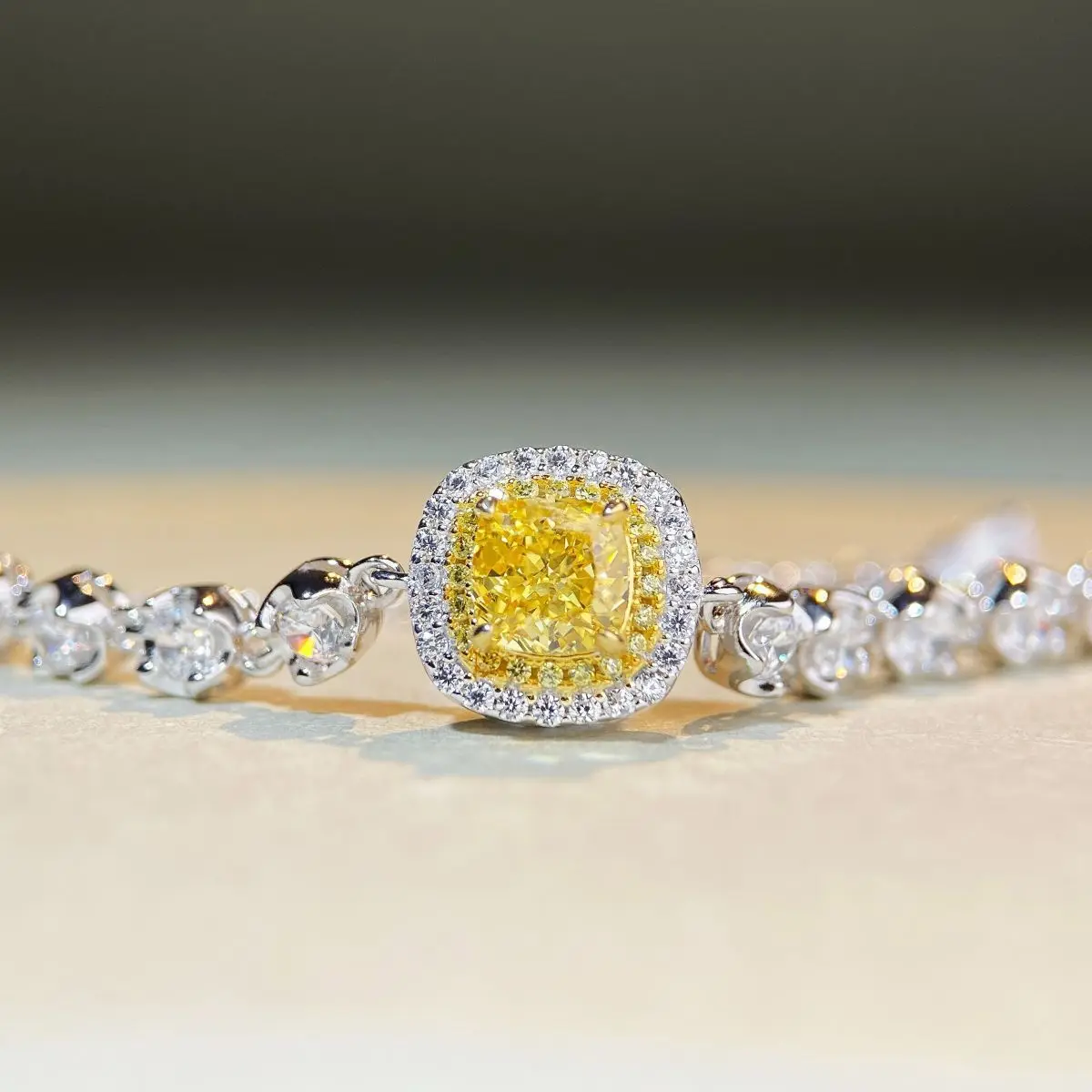 Luxury 18K white gold solid platinum PT950 Women's Yellow Diamond Pendant Necklace Earrings Full Diamond Bracelet