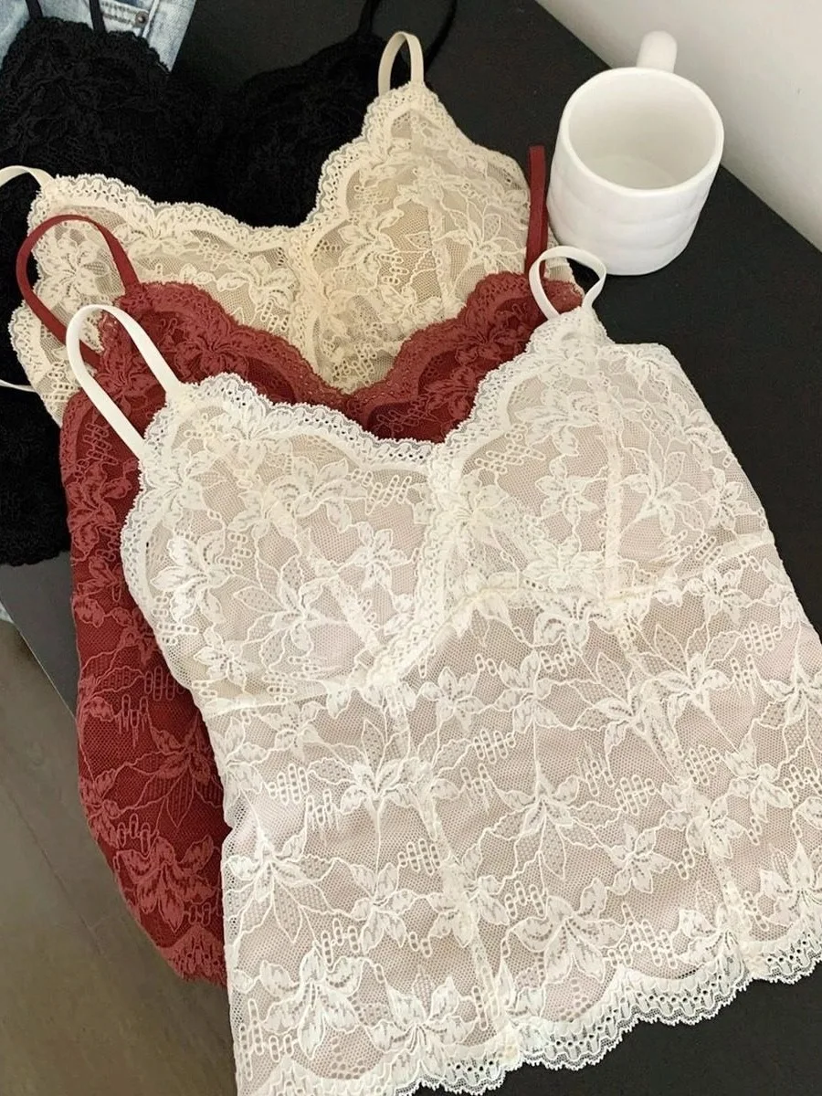 

Кружевной кроп-топ большого размера с красивой спинкой, цельная рубашка, можно носить как нижний или верхний слой, базовая рубашка без рукавов, стандартной длины, из полиэстера.