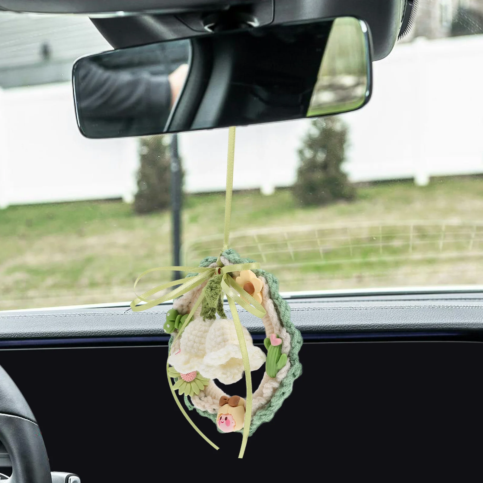 

Flower Car Accessories Hanging nament Cute Crochet Decorations Yarn Plant Rearview Mirror Green Color Non Fading Elegant Design