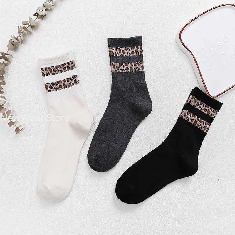 New Female Leopard Print Color Matching High Socks Comfortable Autumn and Winter European Version of Socks Fashion Street S