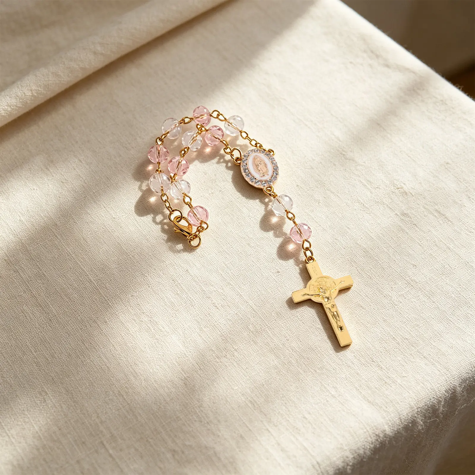 Crystal Alloy Virgin Mary Car Rosary Hanging Pendant, Steering Wheel Rosary Charm with Cross Religious Prayer Chain Interior