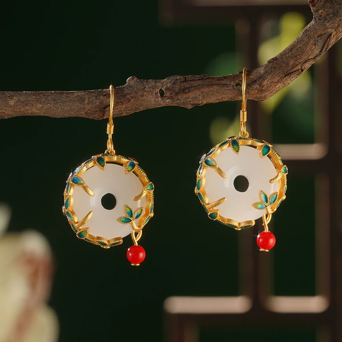 العرقية الصينية قلادة من اليشم أقراط للنساء الفاخرة التقليدية مهرجان مجوهرات الزفاف خمر سحر تصميم هدايا عيد الميلاد