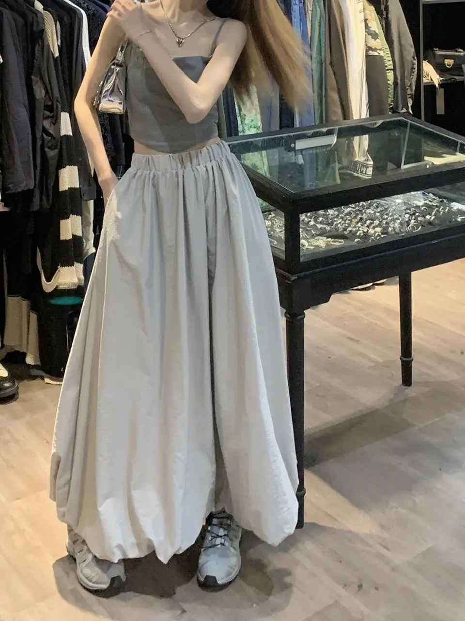 Mode Effen Kleur A-Lijn Rok Vrouwen Halflange Elastische Hoge Taille Veelzijdige Dunne Rokken Zomer Nieuwe Kleding Casual Rok Voor