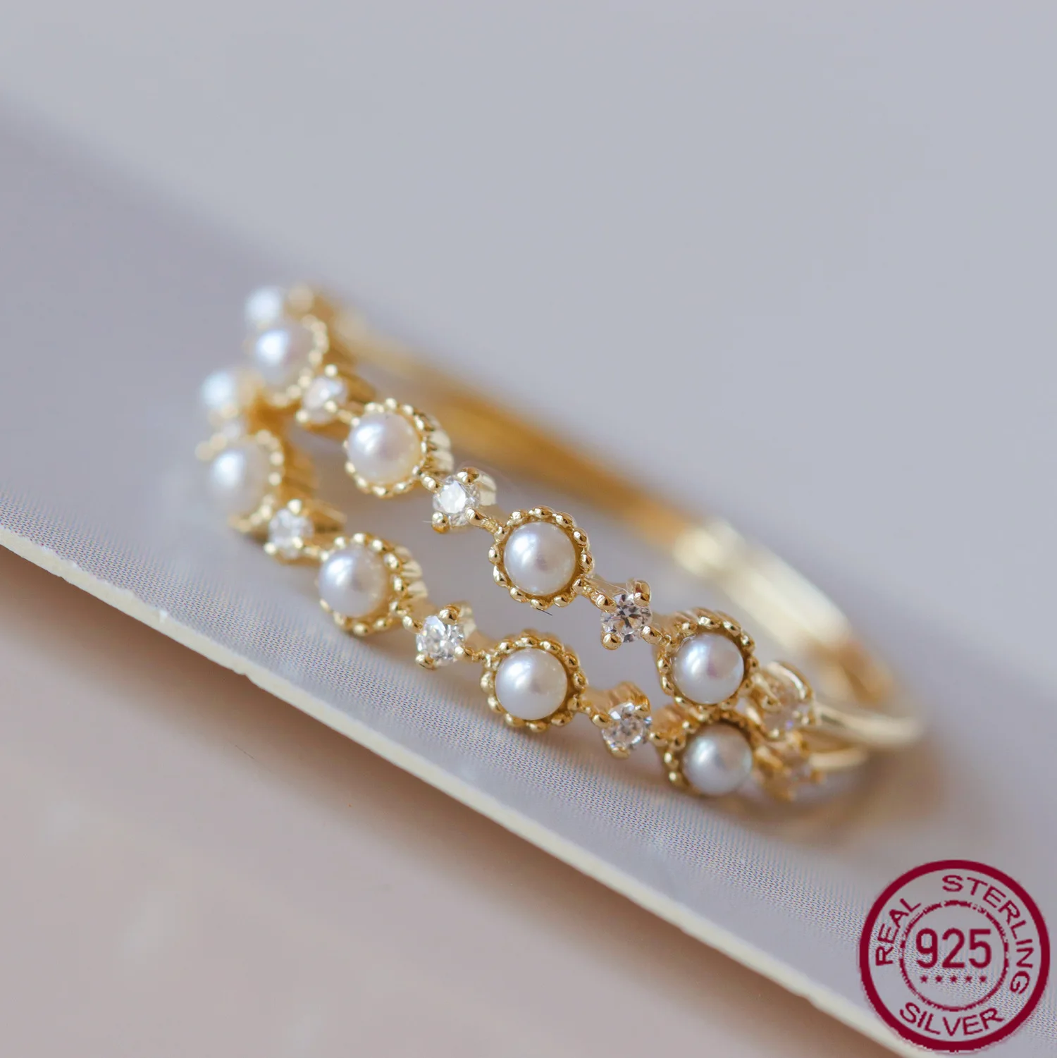

New S925 pure silver fashionable light luxury design with a simple temperament, pearl ring, ring, wedding jewelry
