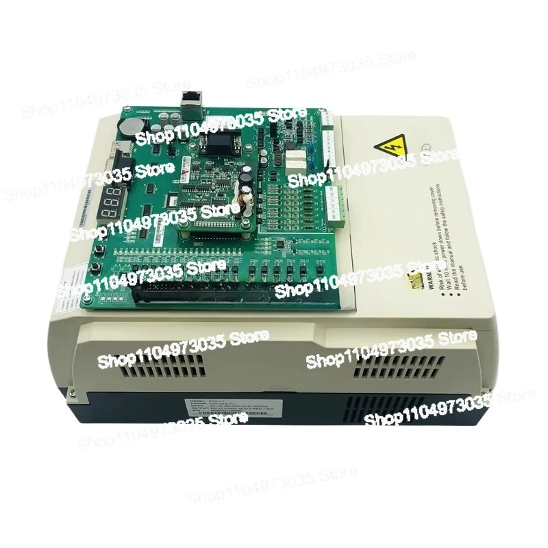 

L C 4007 4011 4015 4018 4030 3000 + All-in-one Elevator Inverter