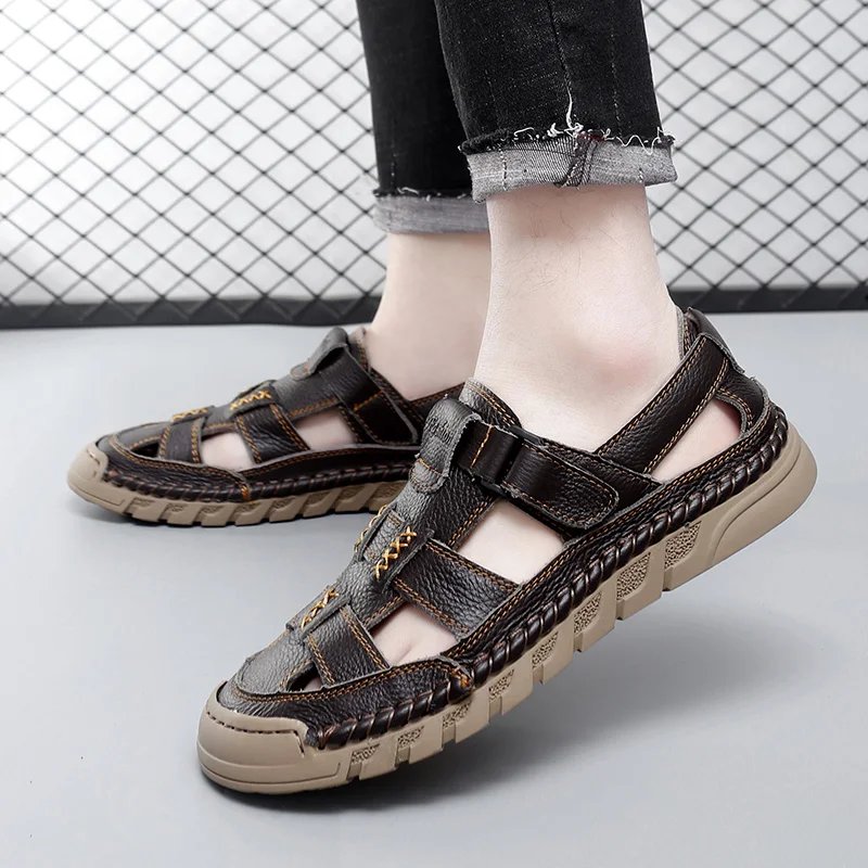 

2026 Summer New Top Layer Cowhide Men's Breathable Leather Sandals Fashion Brand Outdoor Non Slip Soft Bottom Beach Sandals