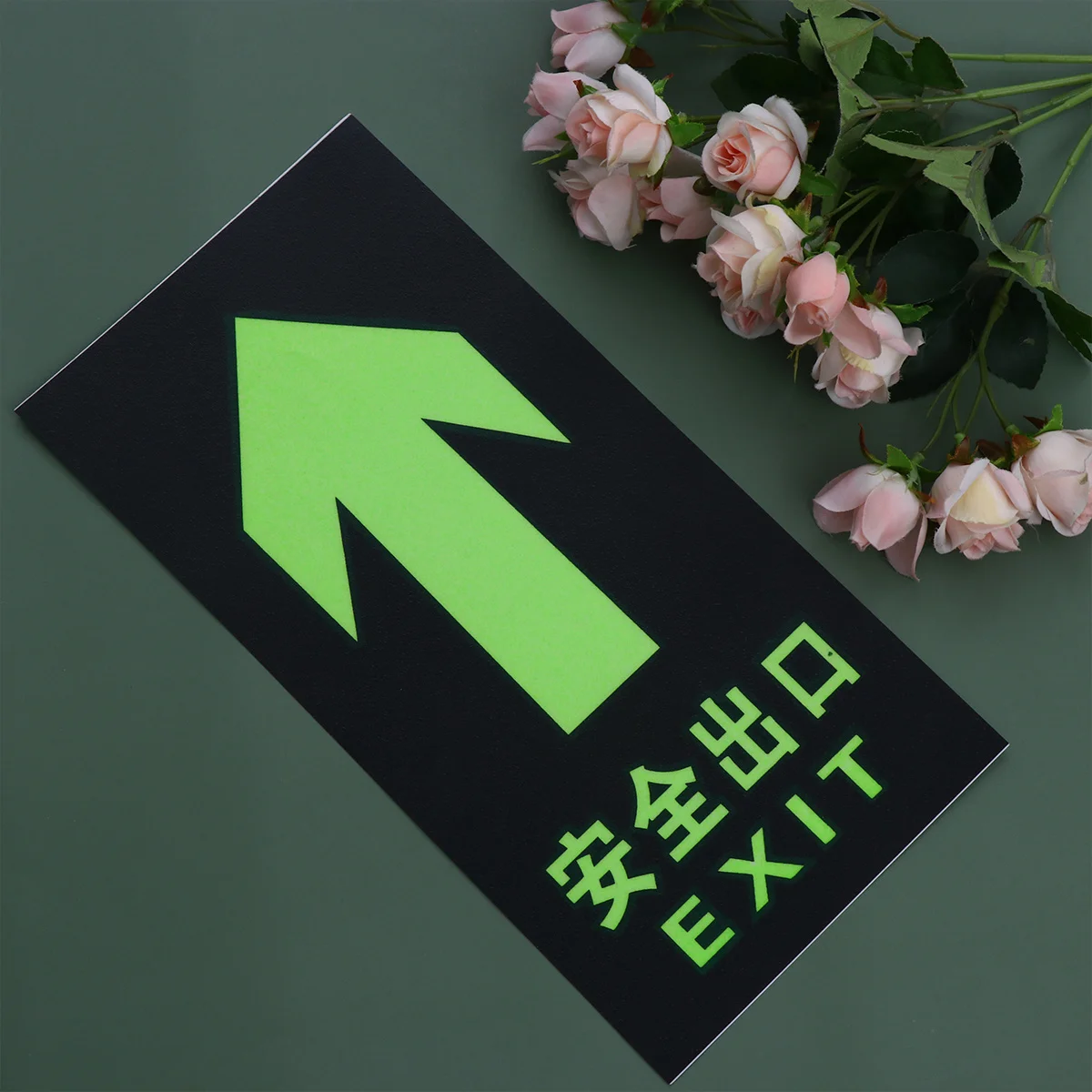 8 قطعة علامة خروج مضيئة Photoluminescent السلامة الجدار ملصق لباب الطوارئ مكتب المدرسة التجزئة خروج ملصق السلامة المرورية