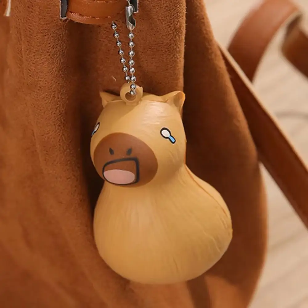 Keyring Capybara Squeeze Keychain Cartoon Soft Simulation Capybara Pinch Toys 3D Novelty Slow Rebound Toys Kids Tricky Doll