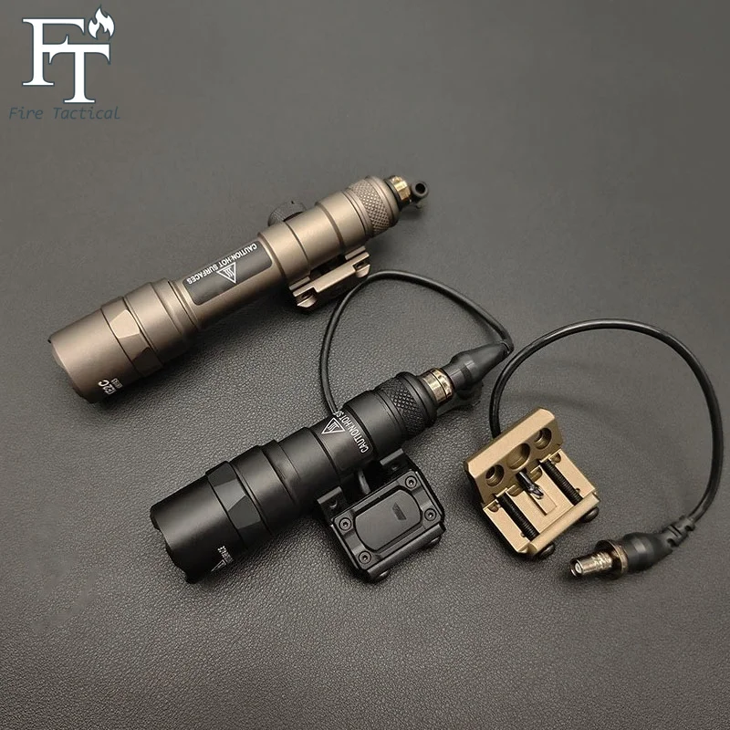 Torcia tattica Airsoft SF M600 M300B M600B con interruttore a pressione momentanea a pulsante per guida Picatinny da 20 mm