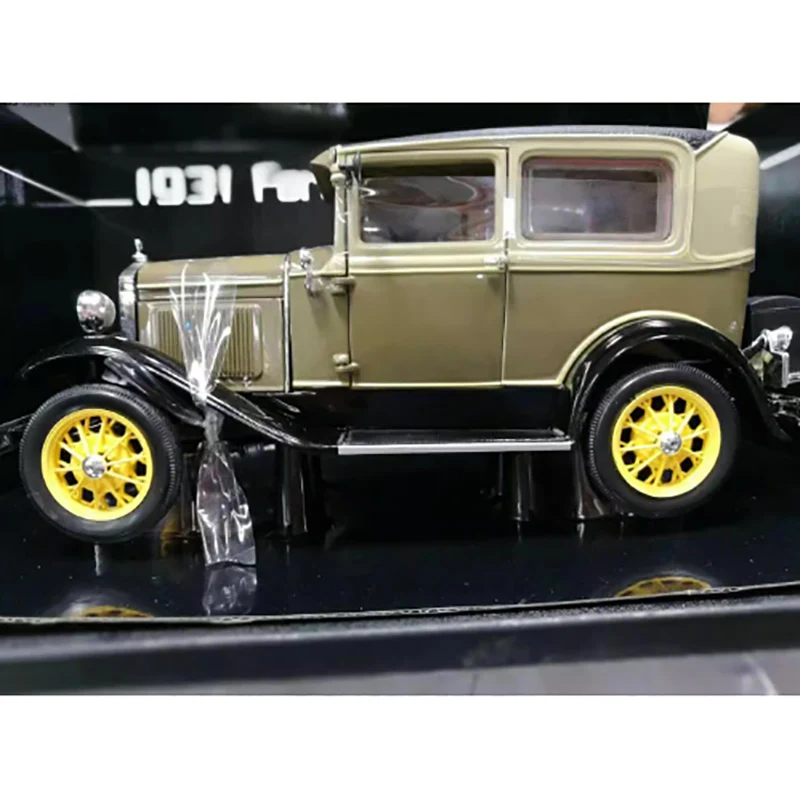Sun Star U.S.A. Collectibles 1/18スケール Back To The Future 3 Time Machine 1:18 Scale By Sun Star – The Toy