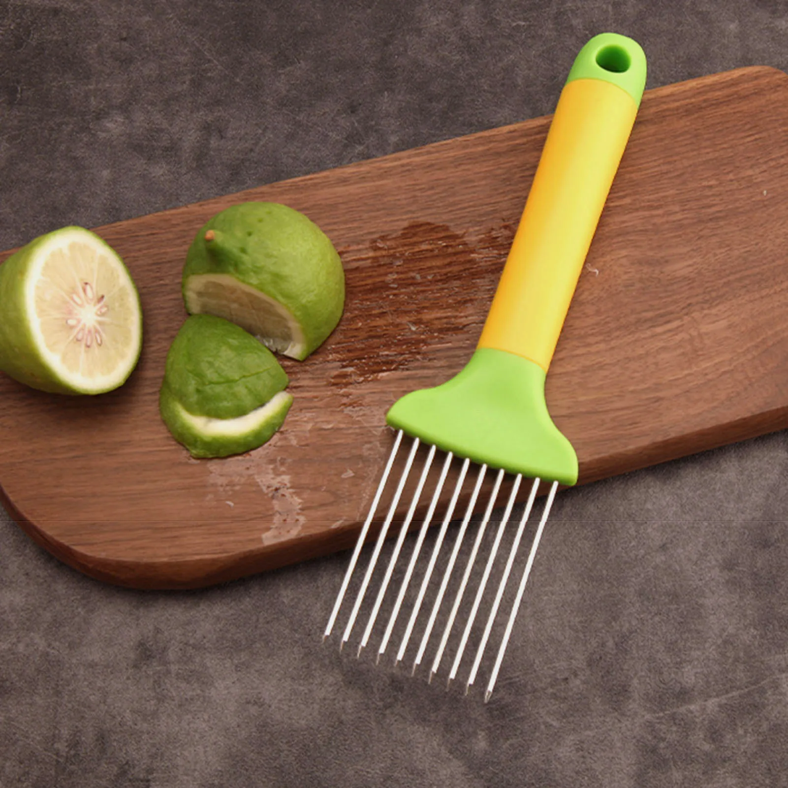 Onion Holder Onion Slicer with Handle Not Easy to Hurt Hands Design for Lemon Potato Tomato Carrots