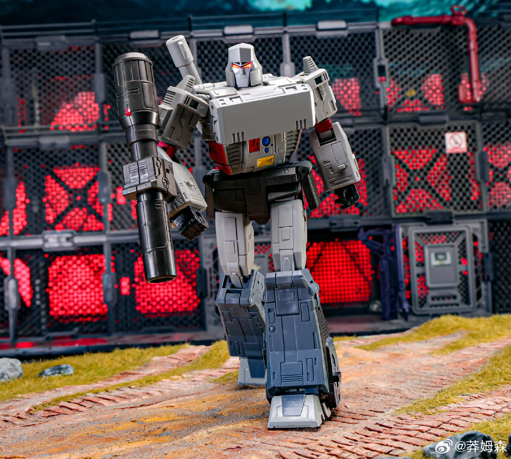 Transformation DH05 DH-05 Megatank K0 SS Series Action Figure