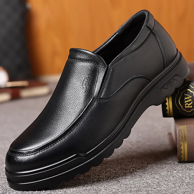 Shoes for Men 2023 Handmade Genuine Leather Casual Soft Rubber Loafers Business Dress Spring Autumn Luxury Slip-On Soft Driving