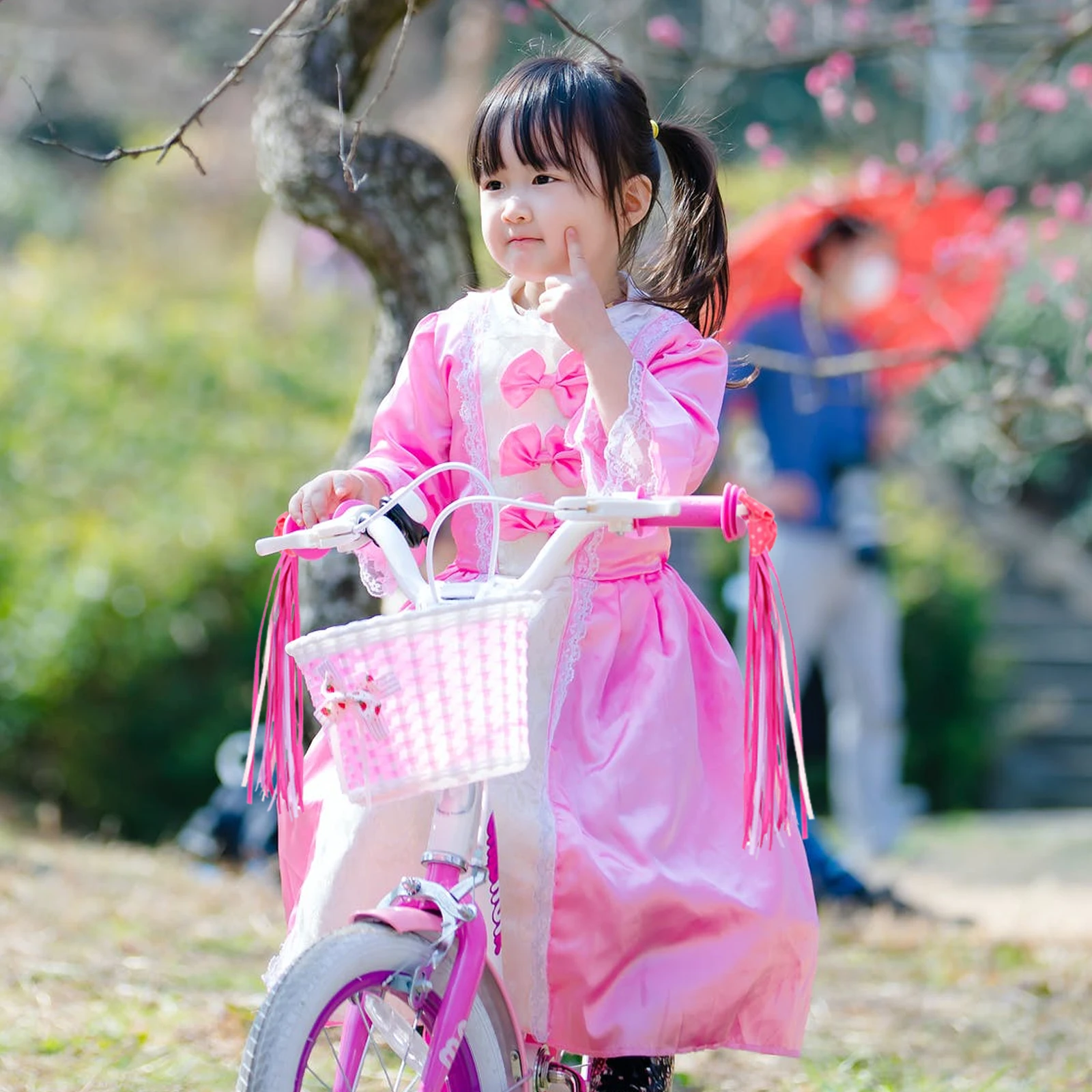 

1 set Bike Streamers Handlebar Ribbon Kids Scooter Bell Iron Tassel Accessories Colorful Glossy Fits Children Bicycles Tricycles
