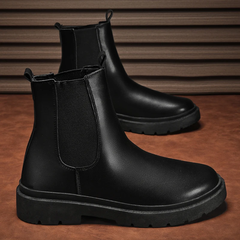 Botas  Masculinas 2025 Novo Verão Cano Alto Chelsea One-Touch Trabalho Couro Impermeável Esporte Sapatos Pequs de Couro