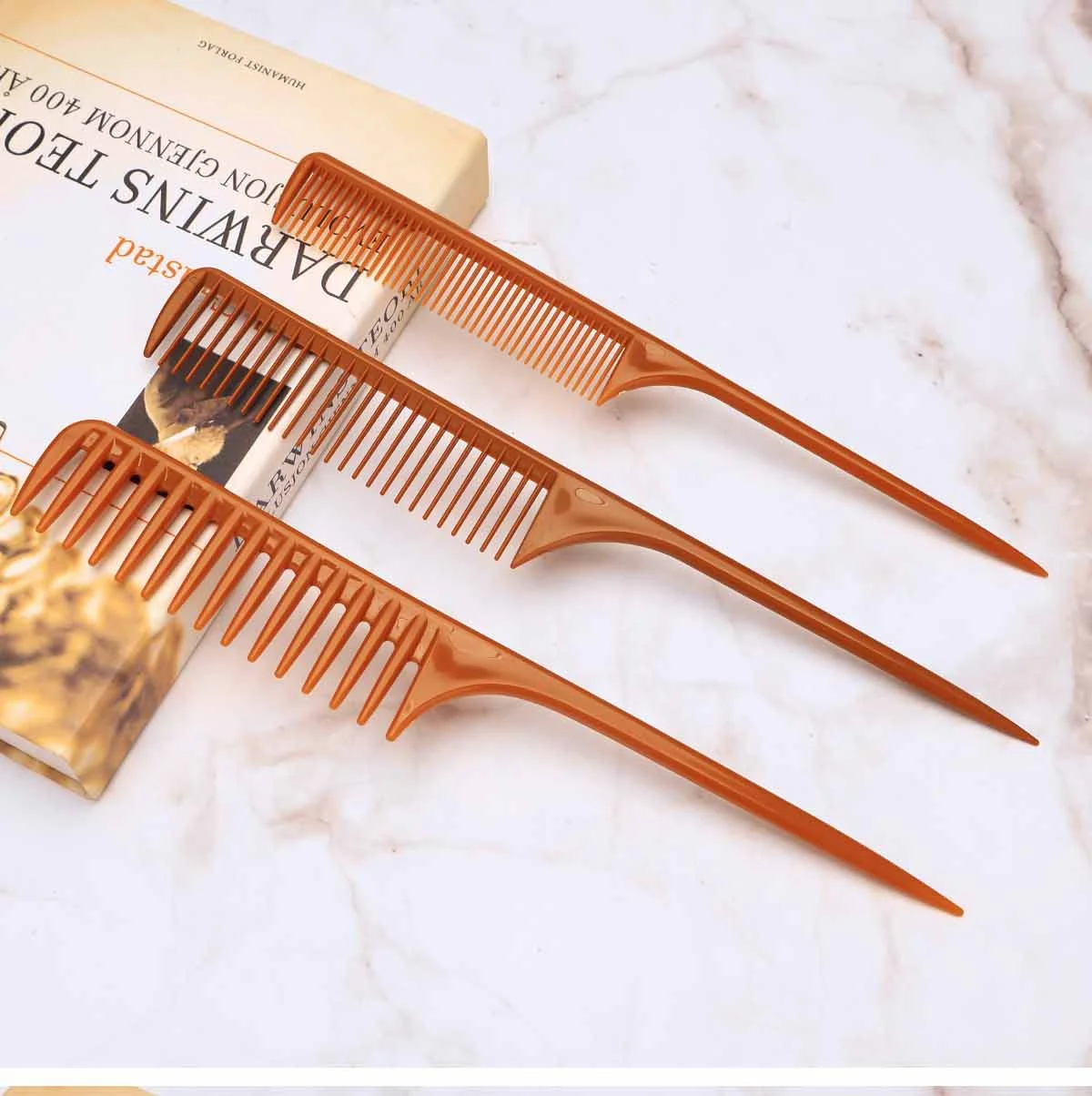 Professioneller Friseurkamm, Haarschmuck, Bürste, spitzer Schwanzkamm für Perückengeflecht, Haarfärbemittel und Highlights, Haar-Styling-Geräte – Detail 7