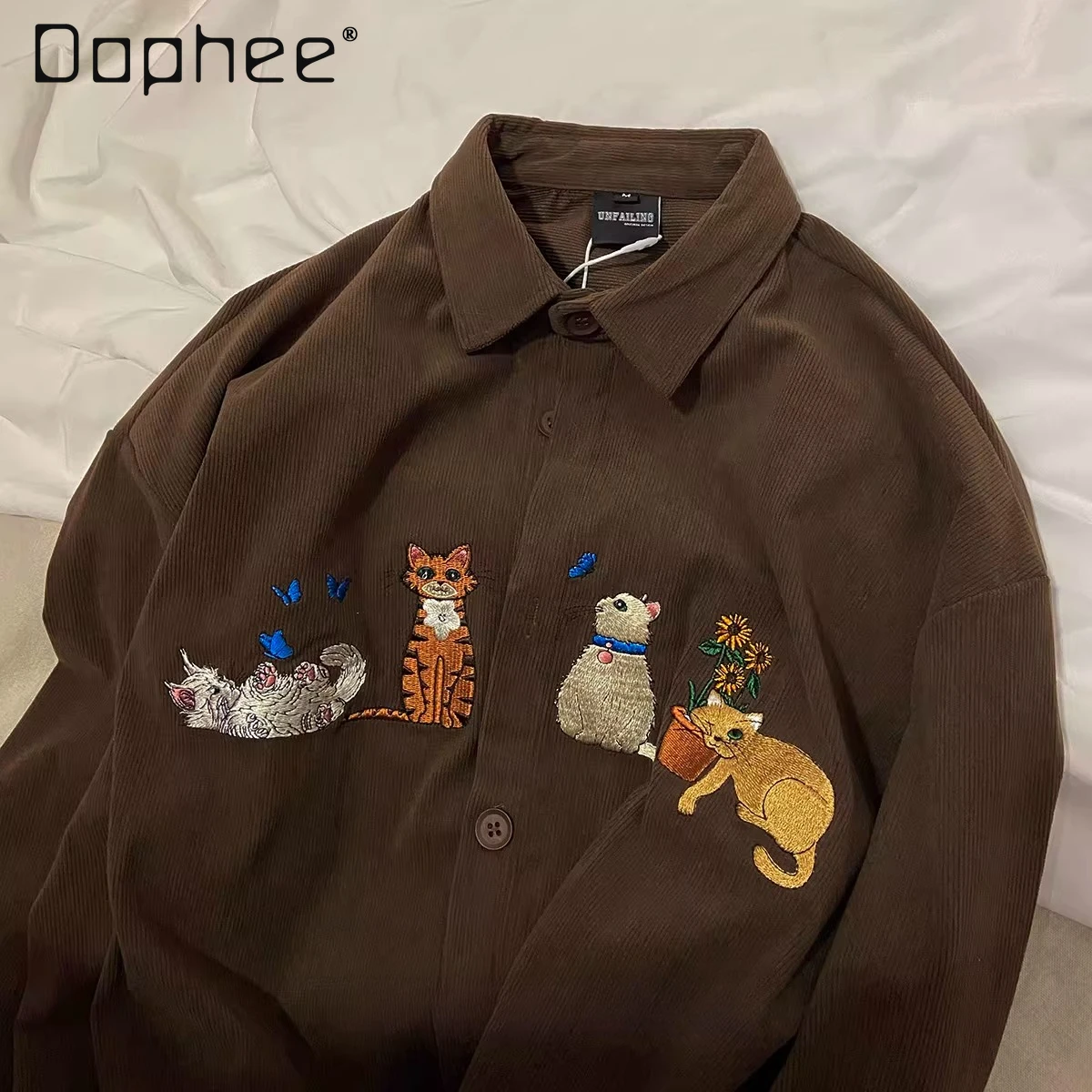 

Spring and Autumn New Japanese Retro Style Men's Cat Cartoon Embroidery Brown Loose Casual Corduroy Long Sleeve Shirt