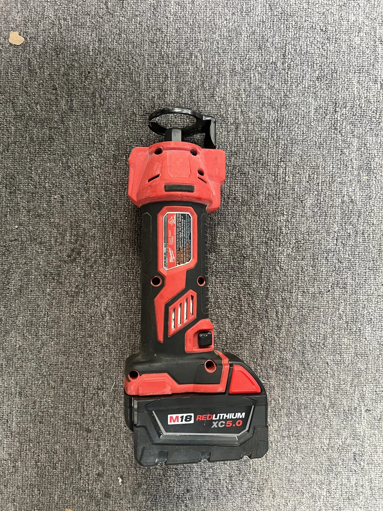 Milwaukee 2627-20 M18 18V Cordless Li-Ion Cut Out Tool Includes 5.0AH battery second-hand