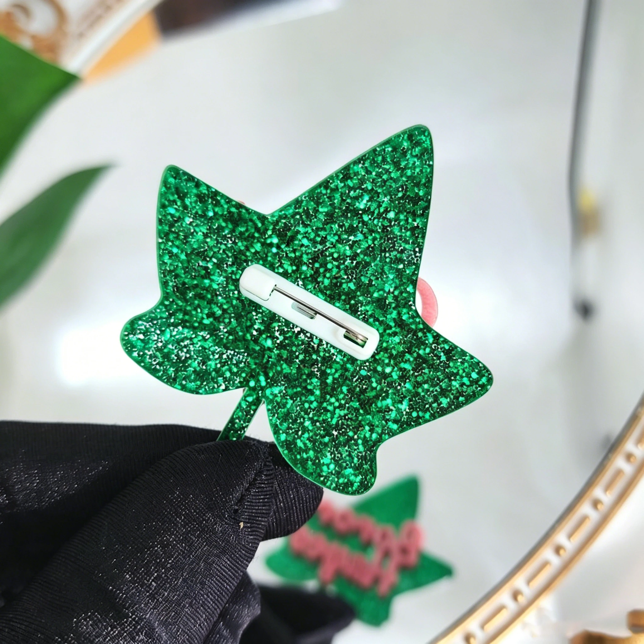Personalisierter Farbiger Acryl-Anhänger Benutzerdefinierter Text Foto 3D-Design Mehrfarbig Lasergeschnittener Schlüsselanhänger Souvenir-Geschenk für Veranstaltungen – Detail 8