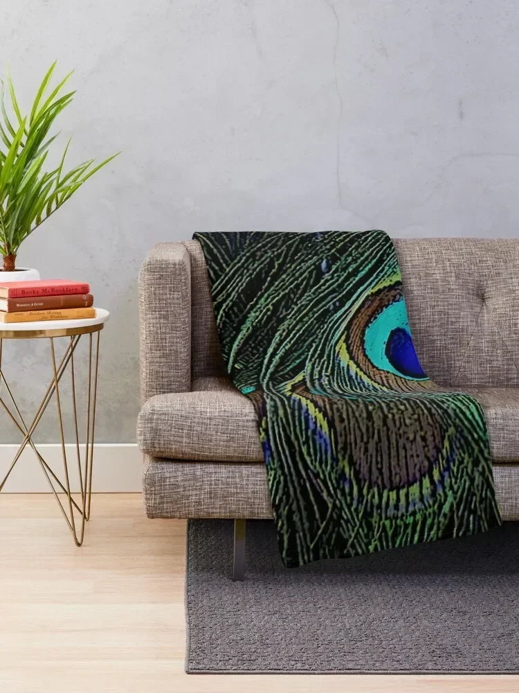 Peacock feathers, bird lover gifts, cool bird outfits, beautiful feather patterns Throw Blanket Tourist Blankets