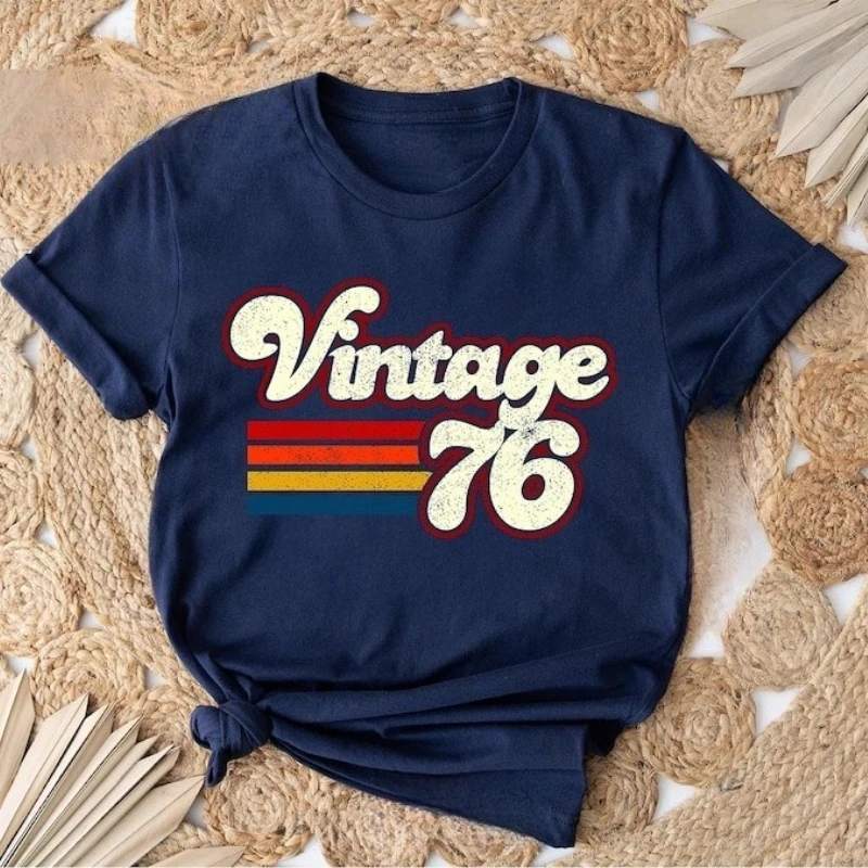 

Retro Style Birthday for Women & Men Vintage 1976 T-Shirt 50th Gift Father and Mother Fashion Casual Style Crewneck Tee Tops