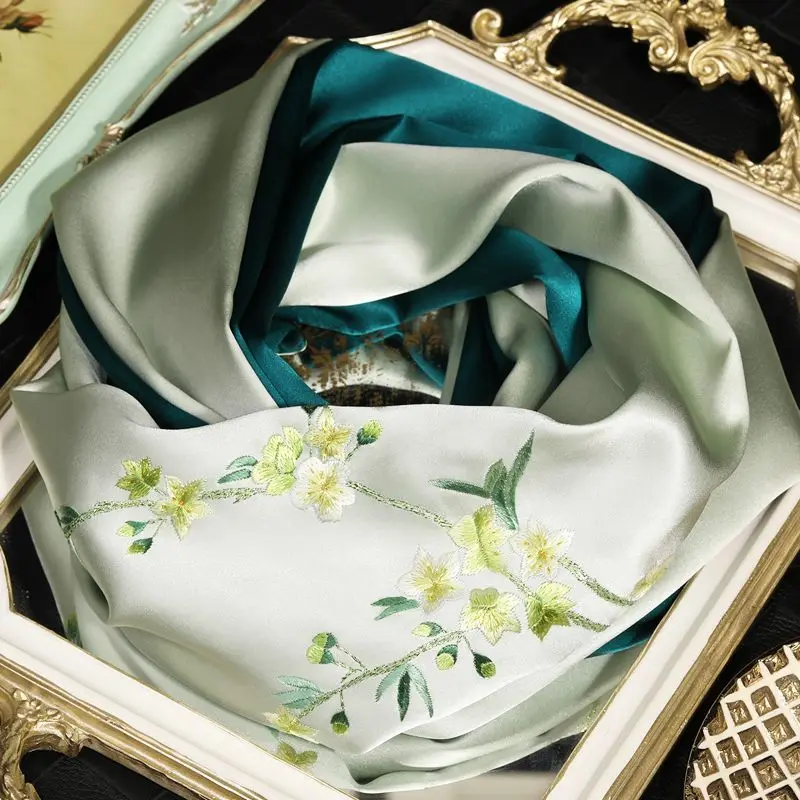 

Высококачественный новогодний подарок, шарф с вышивкой для мамы, весенний универсальный шелковый платок Cheongsam для женщин